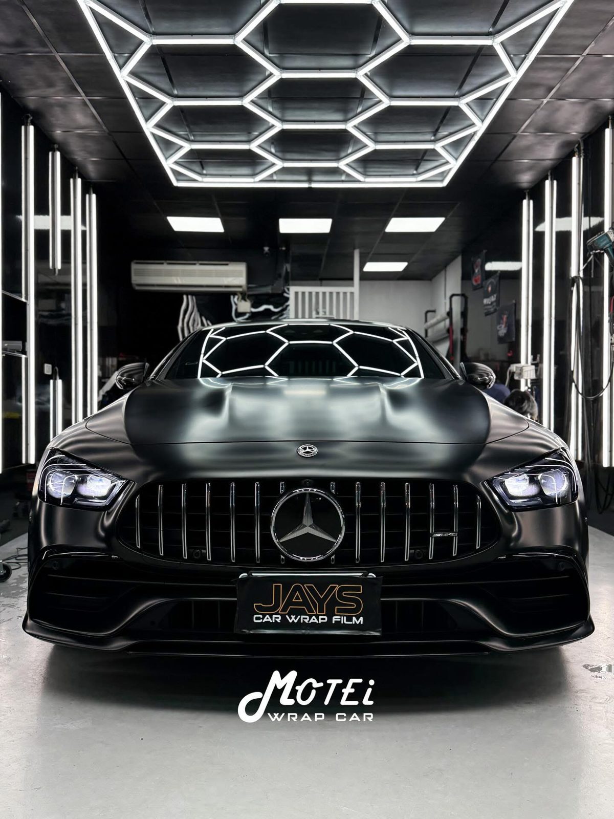 Benz AMG GT43 綢緞黑